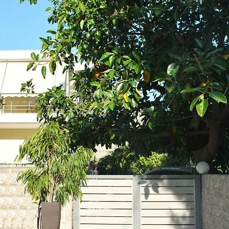 Apartment Epidavros Land 2 *